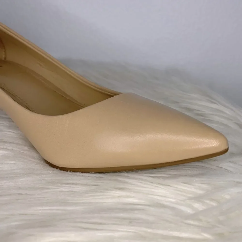 Micheal Kors Dorothy Flex Pump Tan Classic Heel - Color Light Brush - Size: 5.5M - Picture 6 of 16